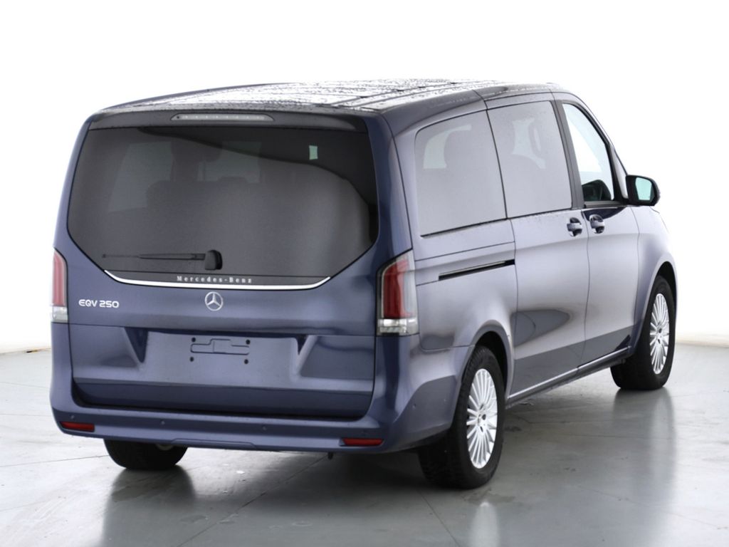 Mercedes-Benz EQV 2024