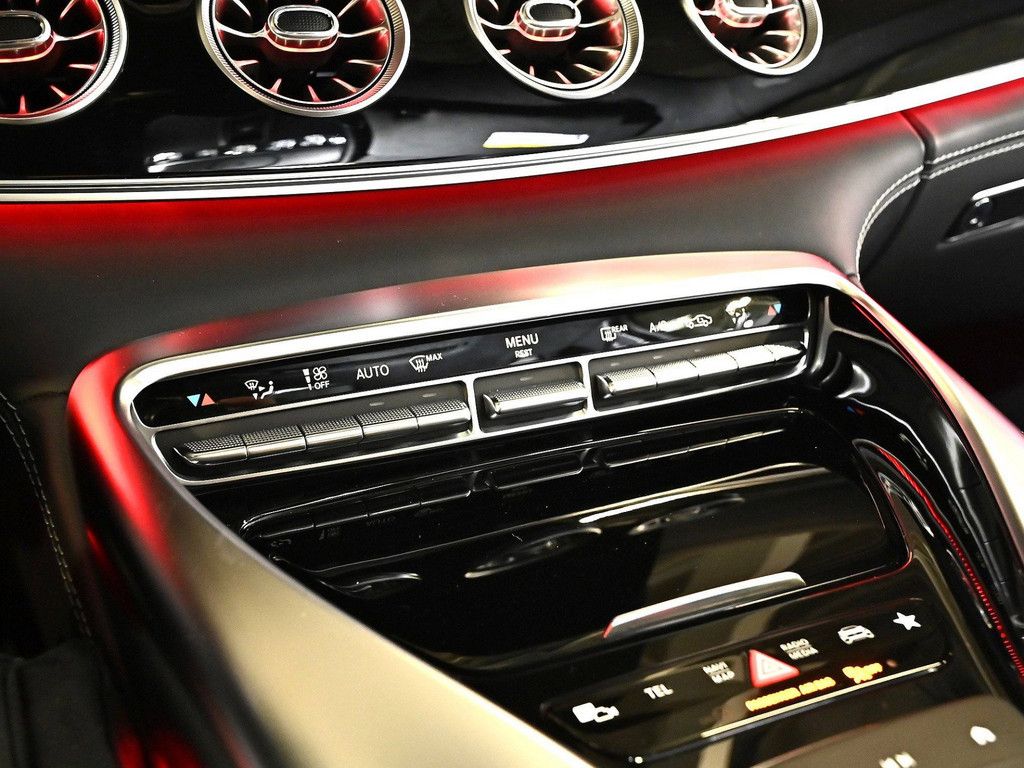 Mercedes-Benz AMG GT S 2025
