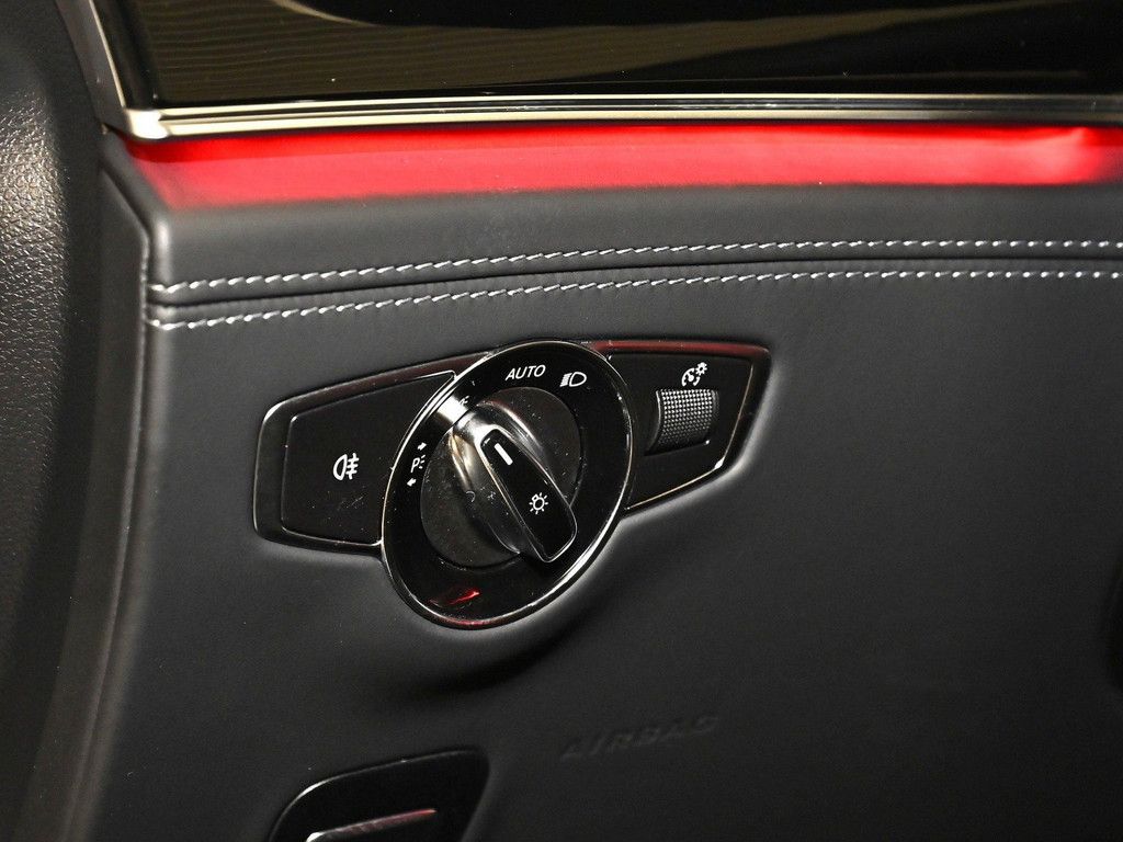 Mercedes-Benz AMG GT S 2025