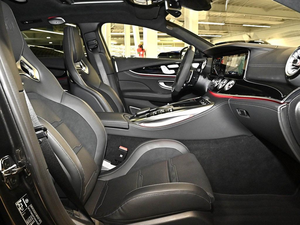 Mercedes-Benz AMG GT S 2025