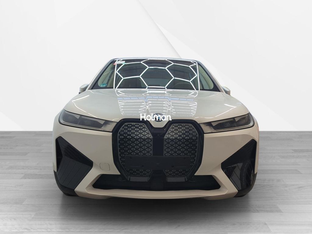 BMW iX 2023