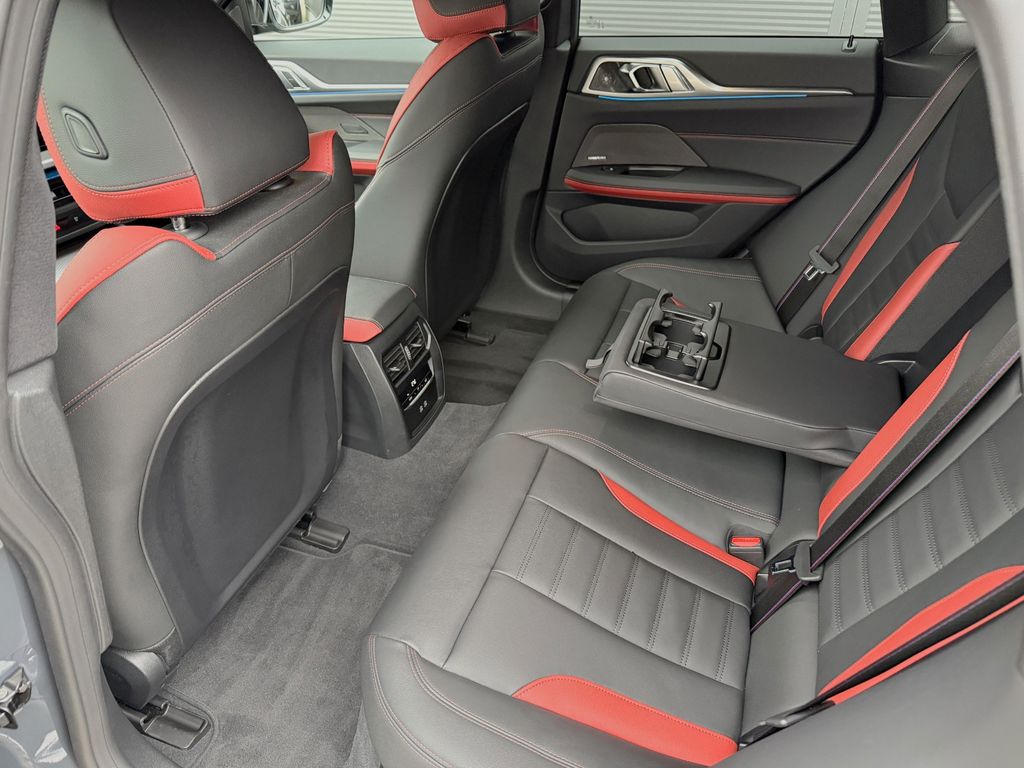 BMW i4 2024