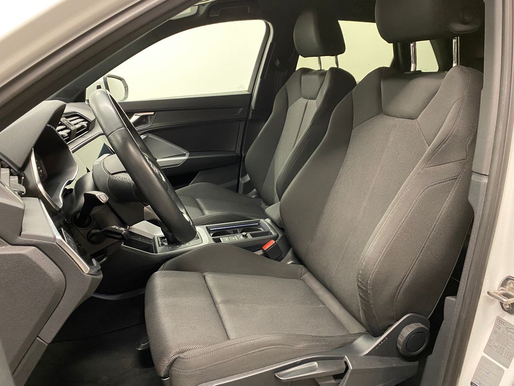 Audi Q3 2021