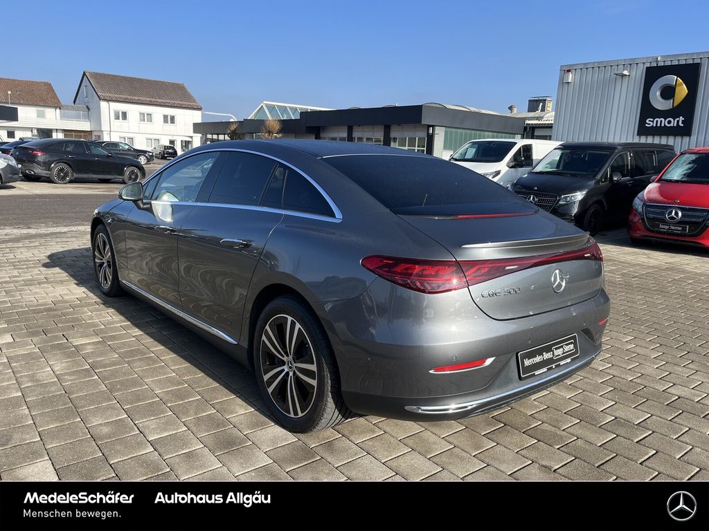 Mercedes-Benz EQE 2024