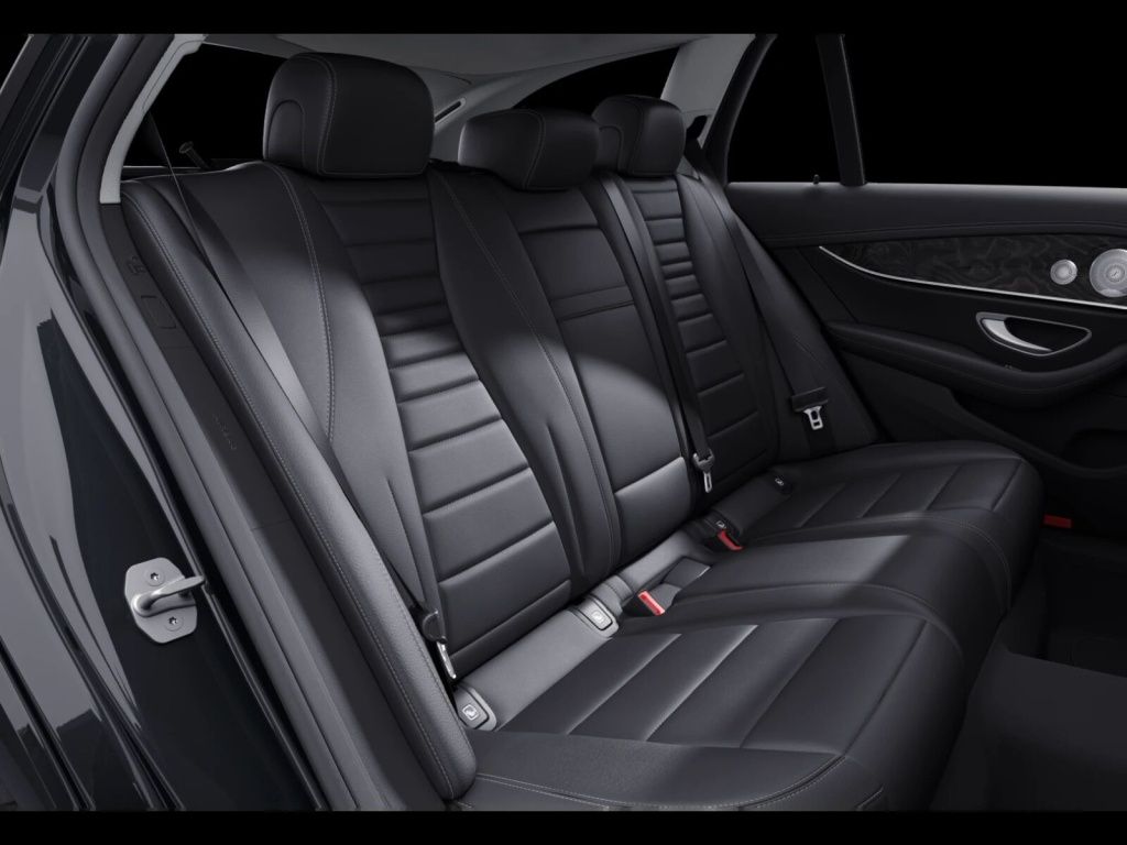 Mercedes-Benz E 300 2021