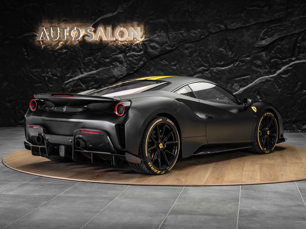Ferrari 488 Pista 2020