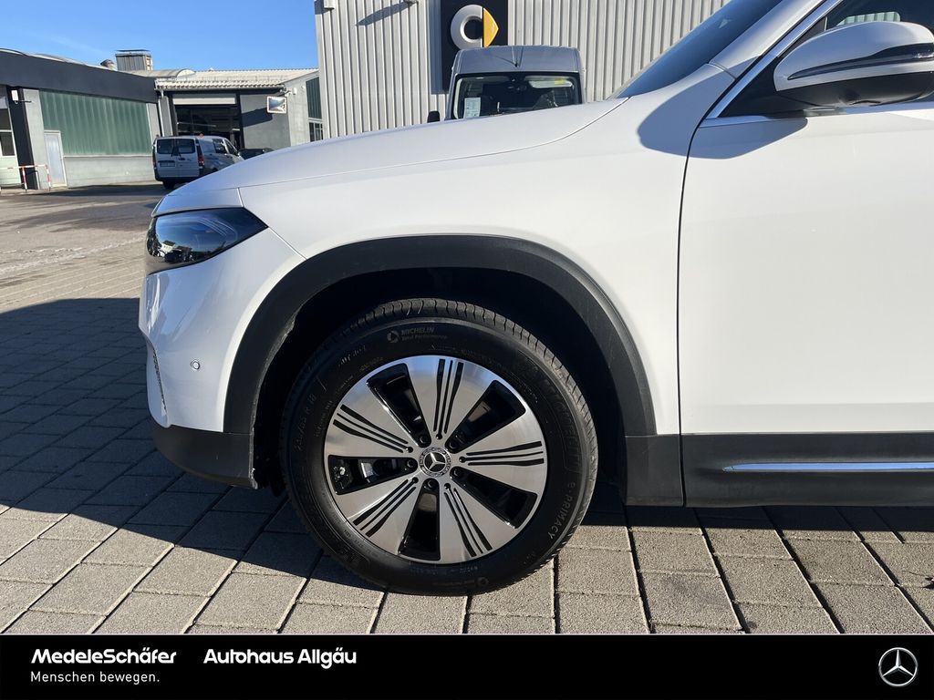 Mercedes-Benz EQB 2024