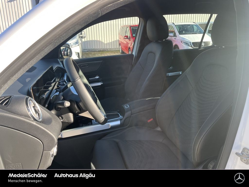 Mercedes-Benz EQB 2024