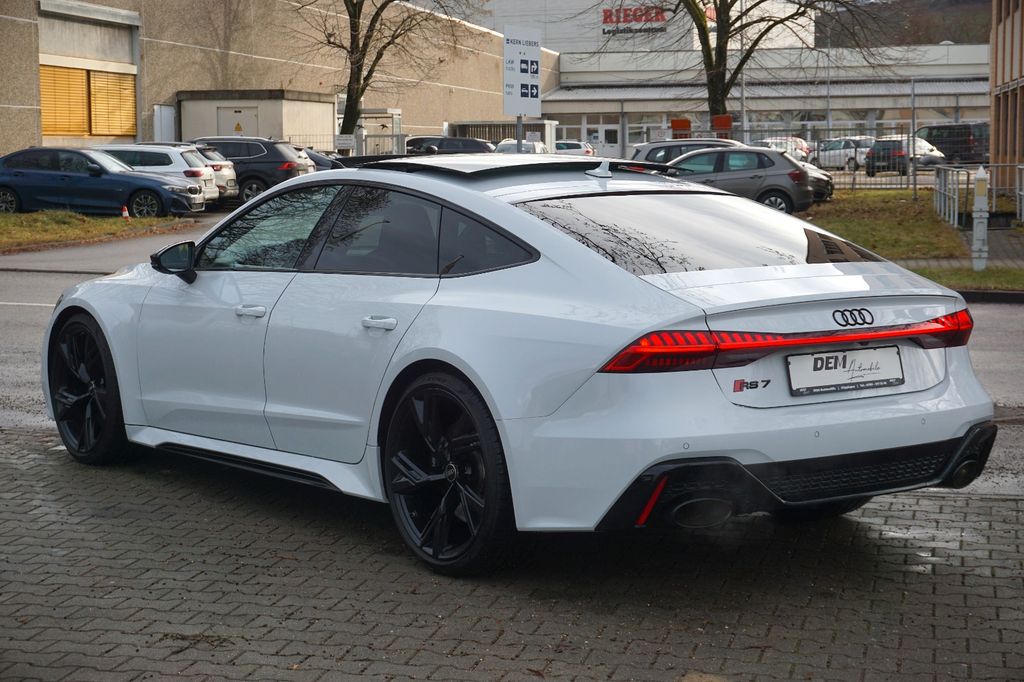 Audi RS7 2024