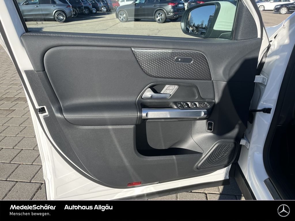 Mercedes-Benz EQB 2024