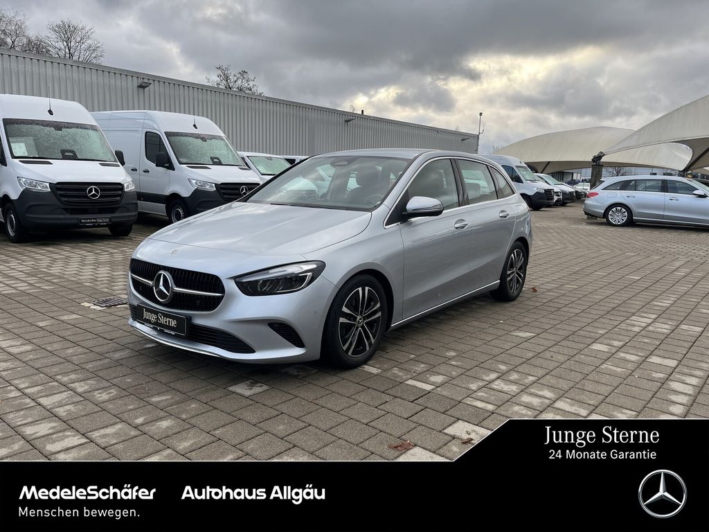 Mercedes-Benz B 220 2024