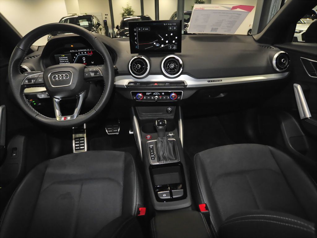 Audi SQ2 2024