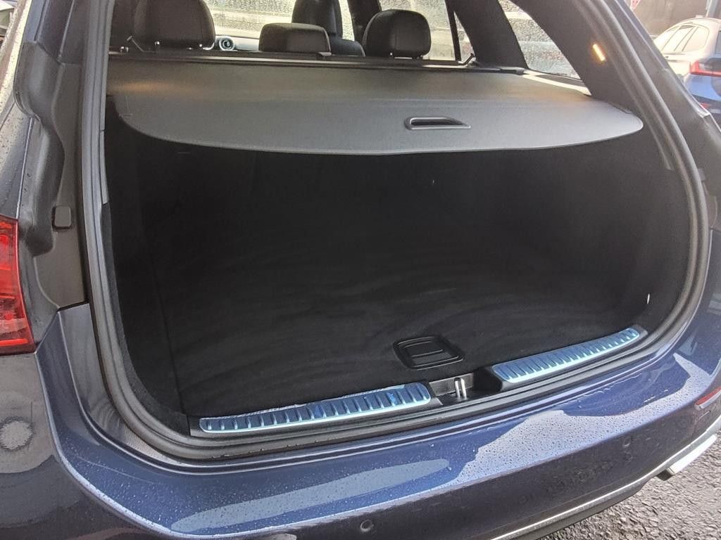 Mercedes-Benz C 220 2023