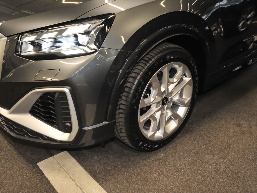 Audi SQ2 2024