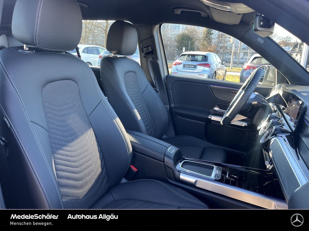 Mercedes-Benz EQB 2024