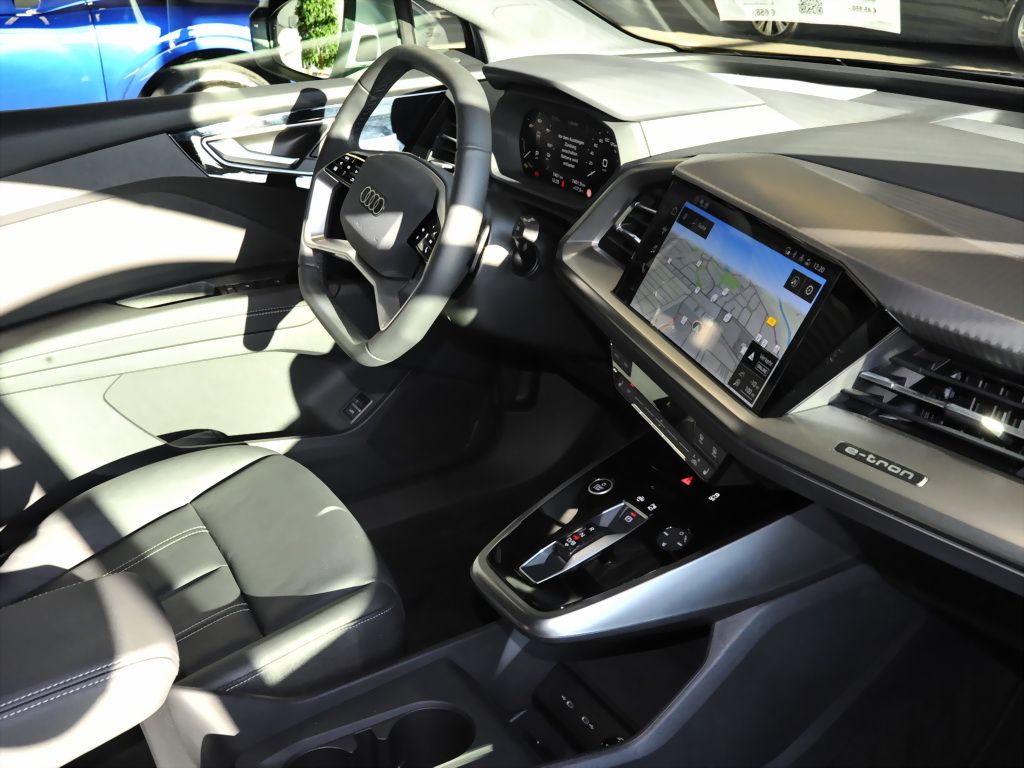 Audi Q4 e-tron 2025
