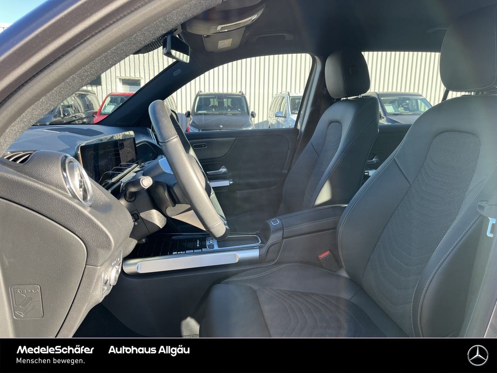 Mercedes-Benz EQB 2024