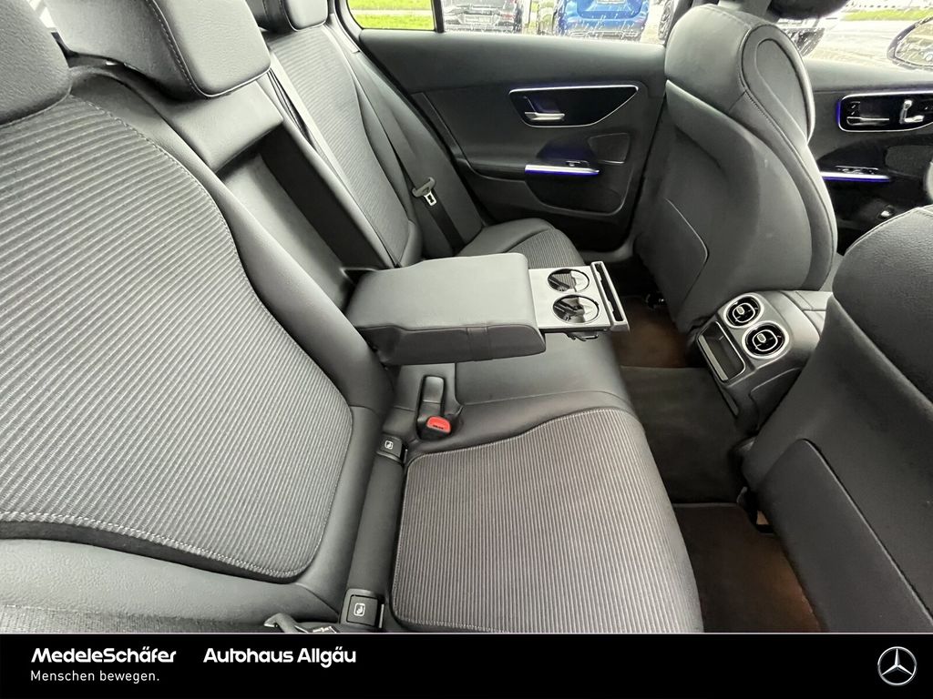 Mercedes-Benz C 300 2024