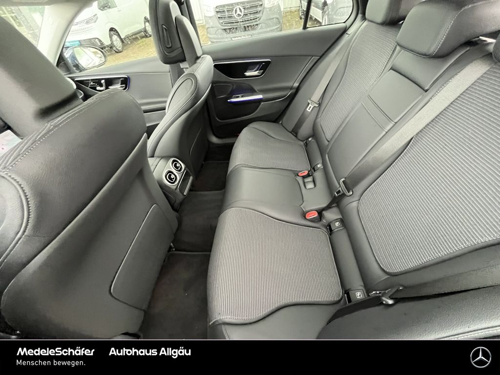 Mercedes-Benz C 300 2024