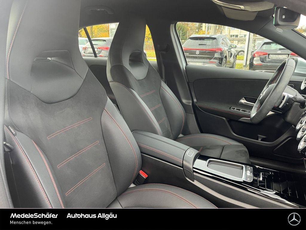 Mercedes-Benz A 220 2024