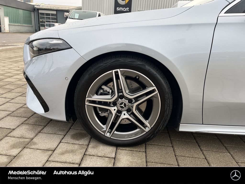 Mercedes-Benz A 220 2024