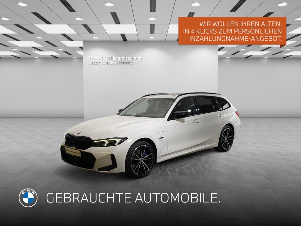 BMW 330 2022