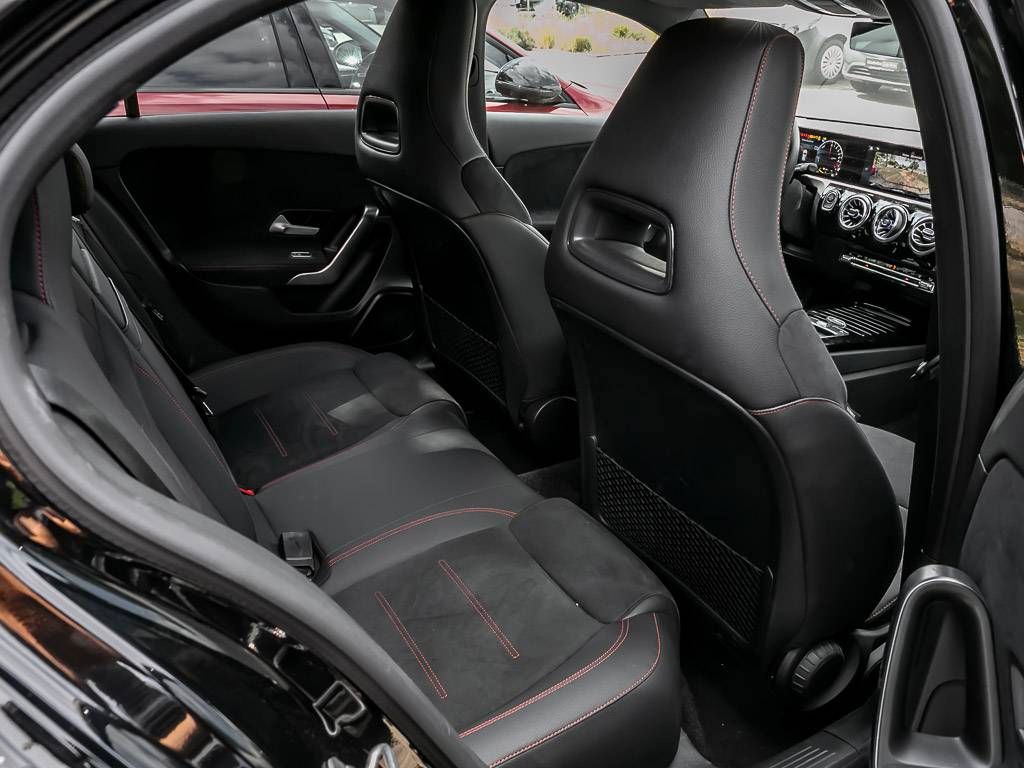 Mercedes-Benz A 250 2024