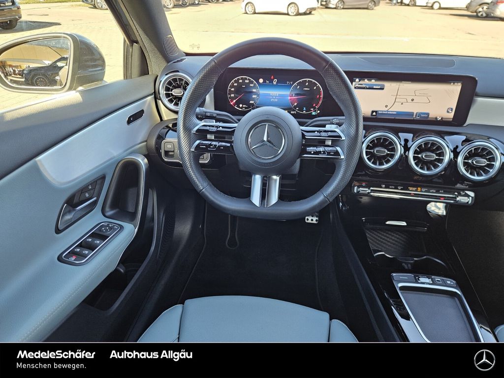 Mercedes-Benz A 220 2024