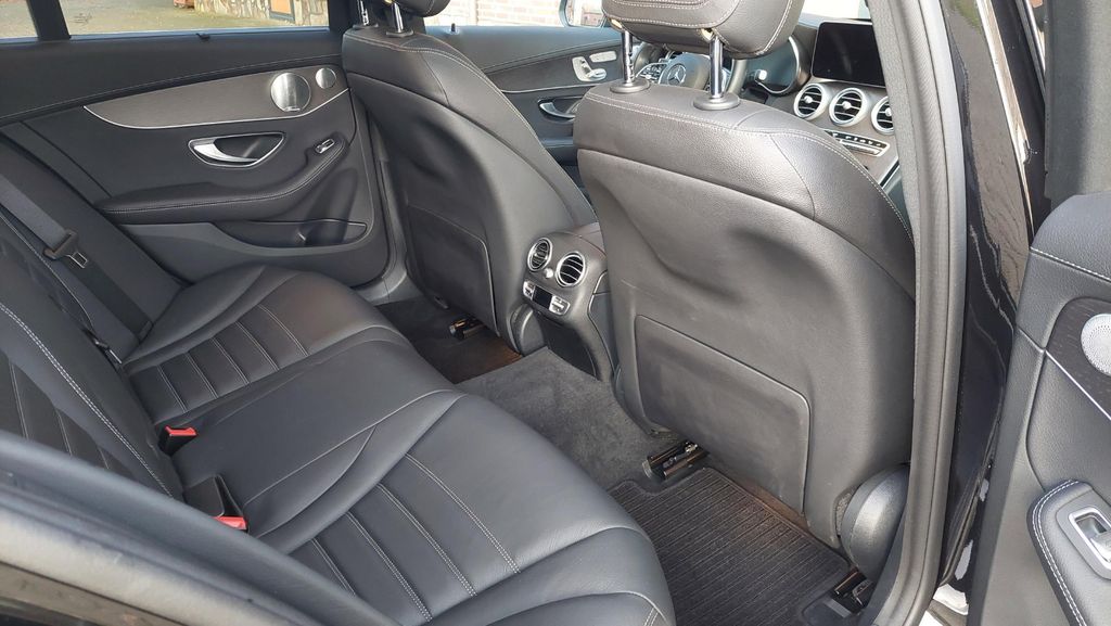 Mercedes-Benz C 300 2019