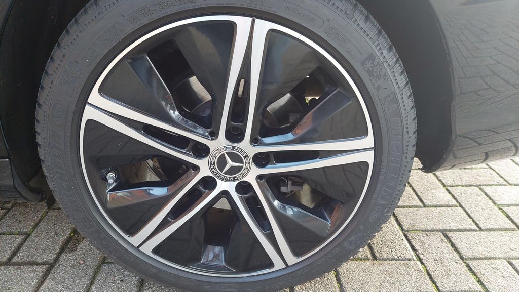 Mercedes-Benz C 300 2019