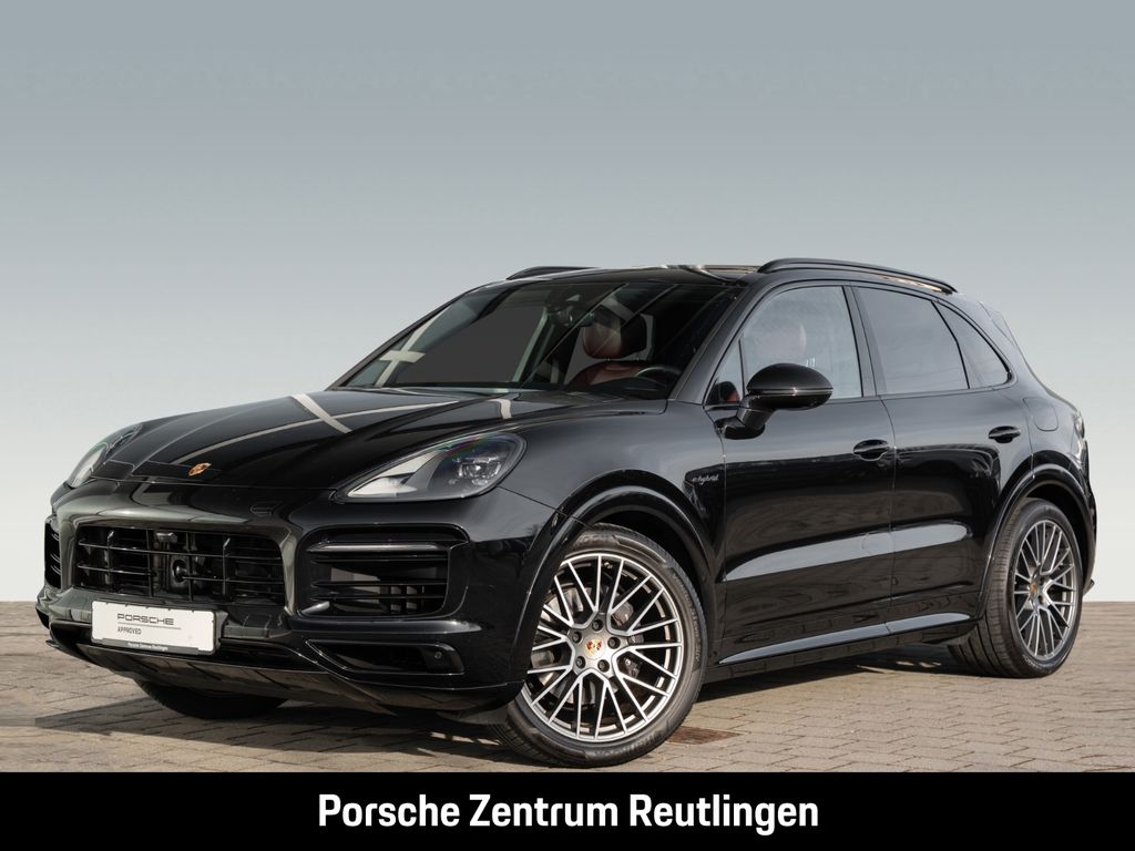 Porsche Cayenne 2022