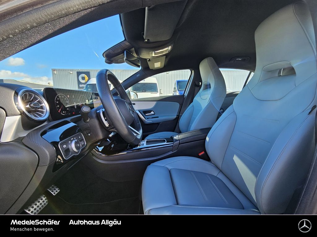 Mercedes-Benz A 220 2024