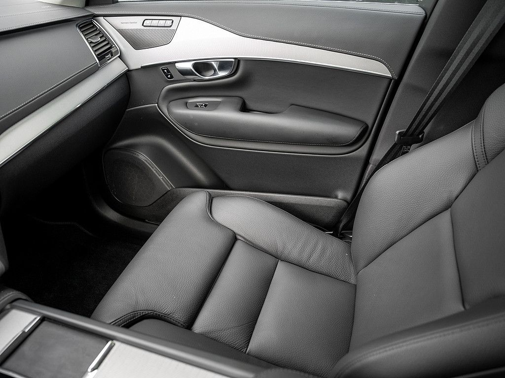 Volvo XC90 2024