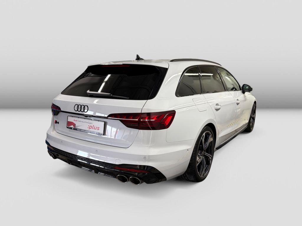 Audi S4 2024