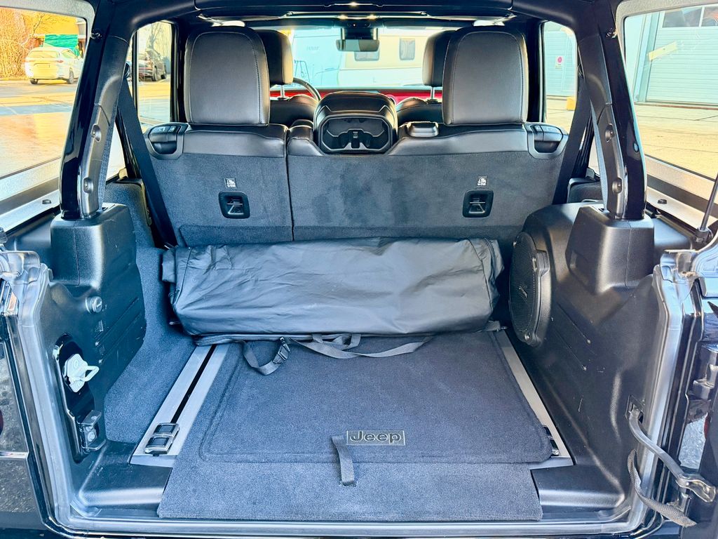 Jeep Wrangler 2021