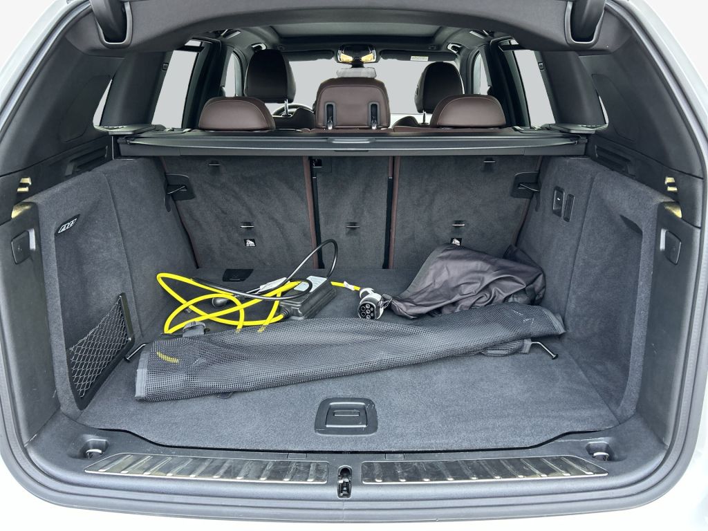 BMW iX3 2021