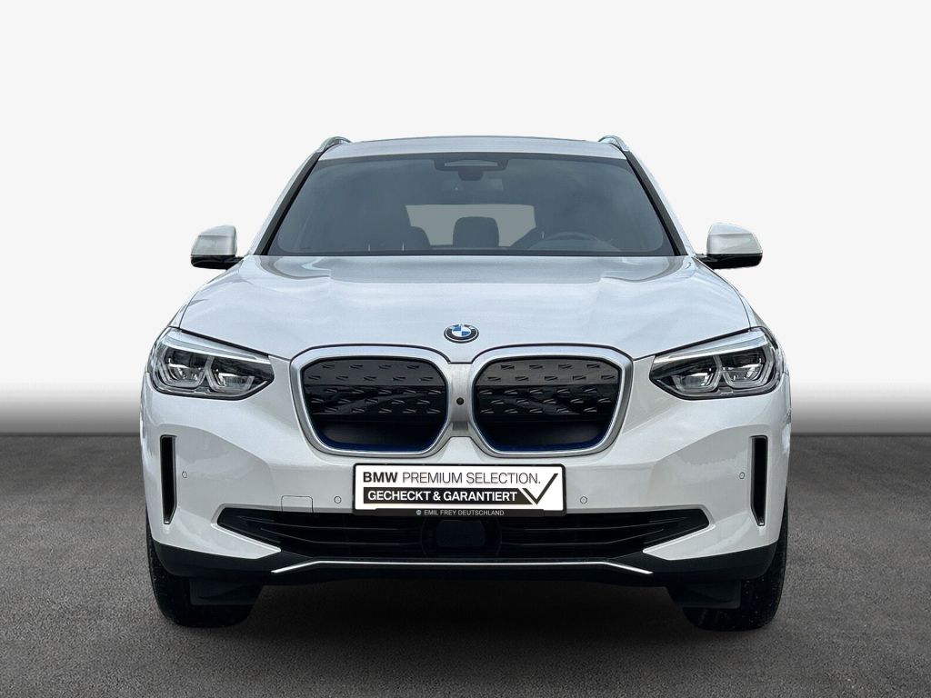 BMW iX3 2021