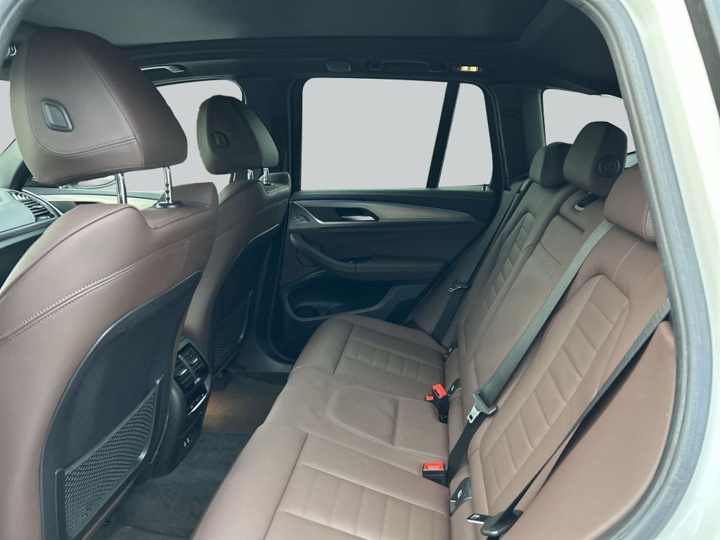 BMW iX3 2021