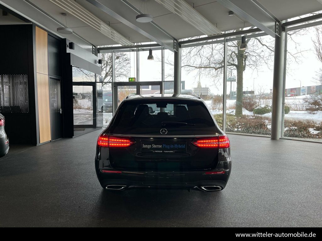 Mercedes-Benz E 300 2023