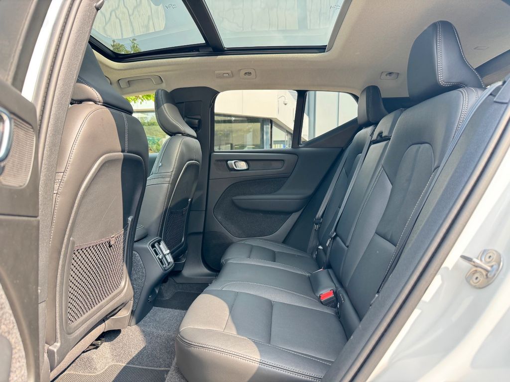 Volvo XC40 2024