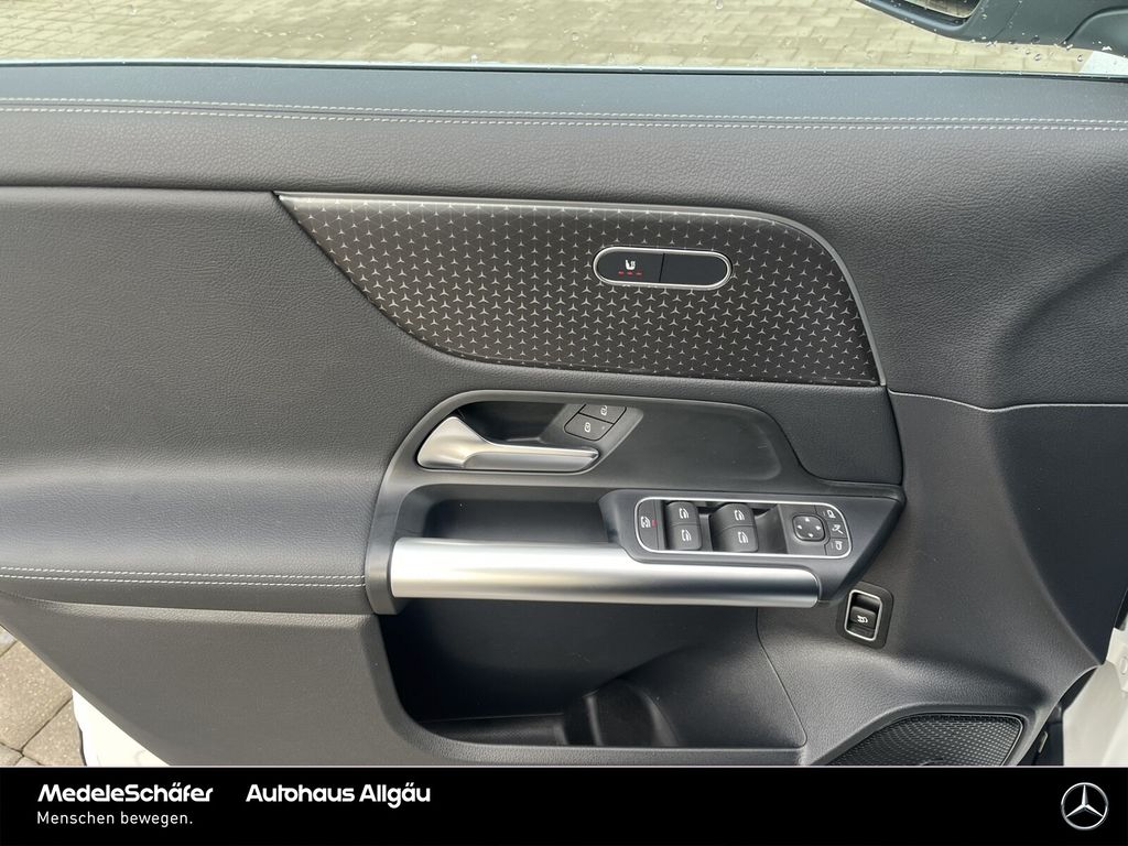 Mercedes-Benz EQA 2024