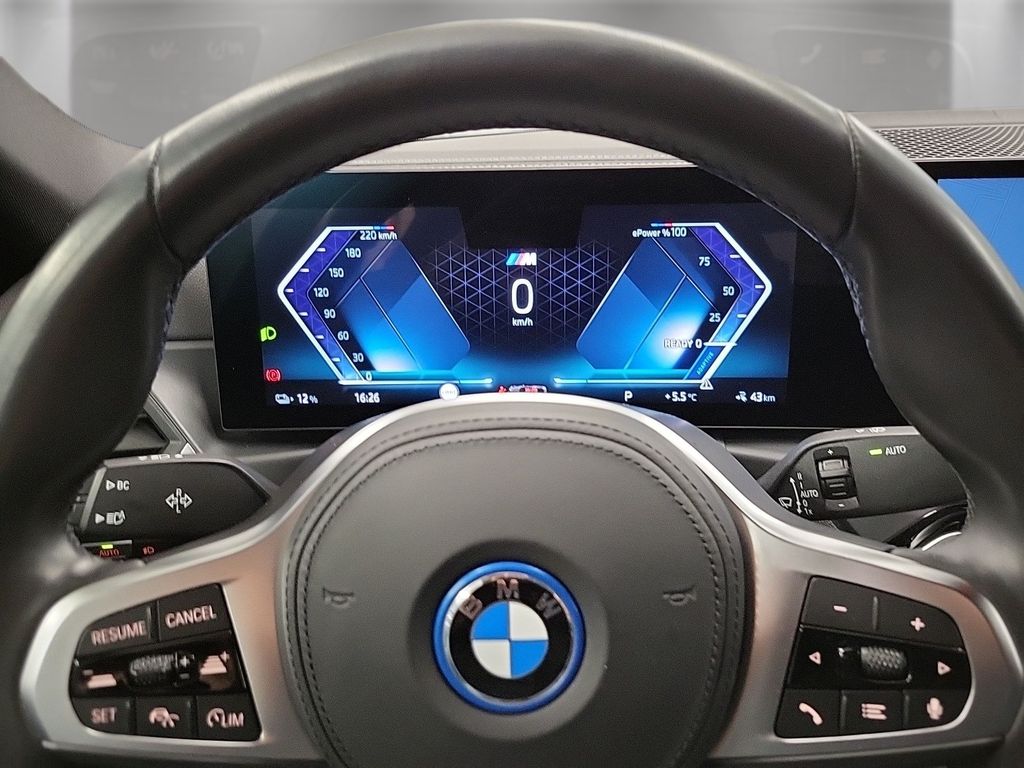 BMW i4 2023