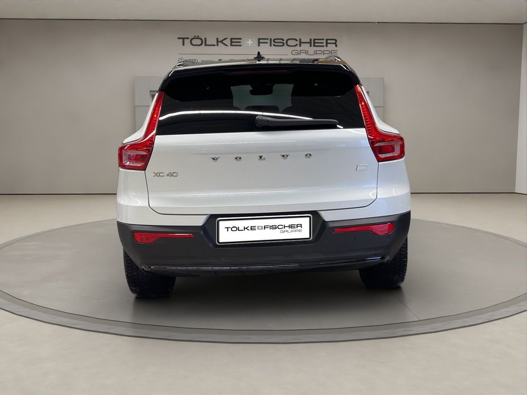 Volvo XC40 2022