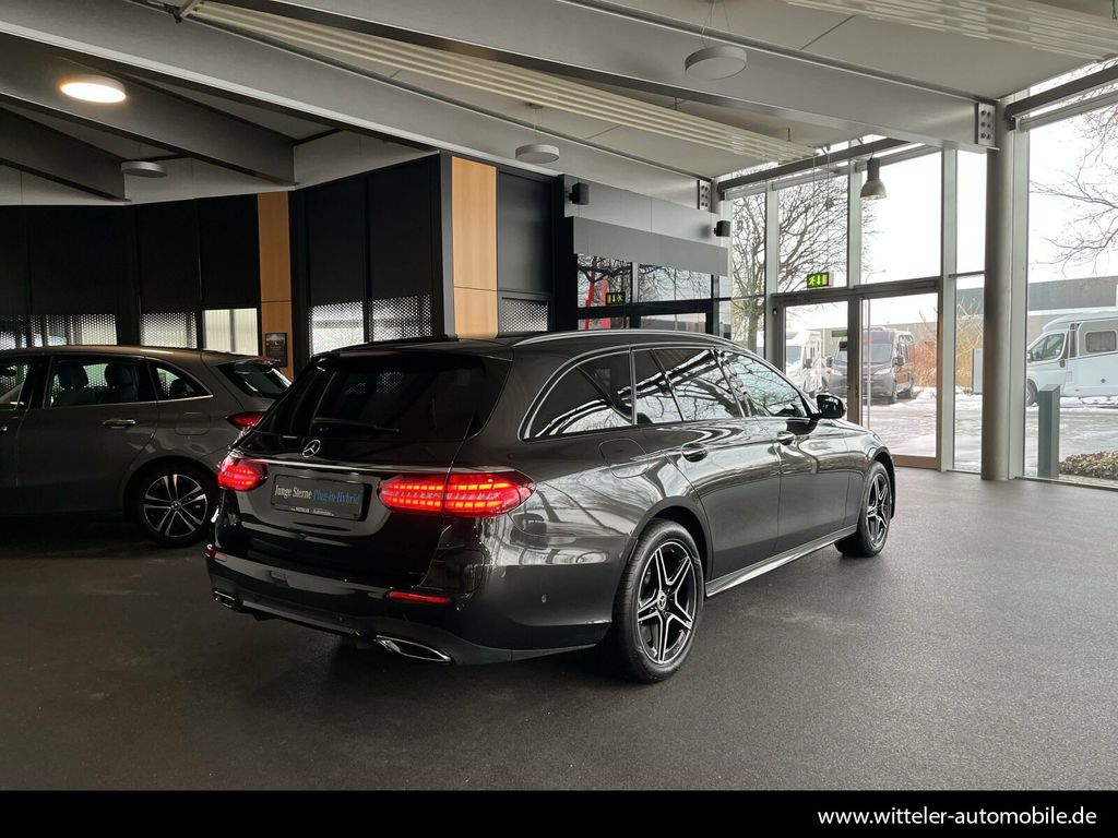 Mercedes-Benz E 300 2023