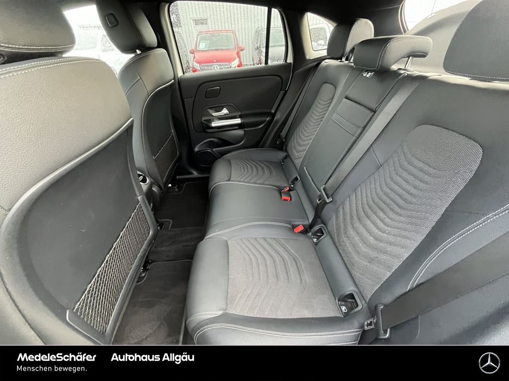 Mercedes-Benz EQA 2024