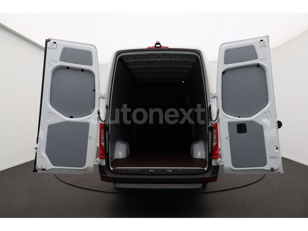 Mercedes-Benz Sprinter 2024