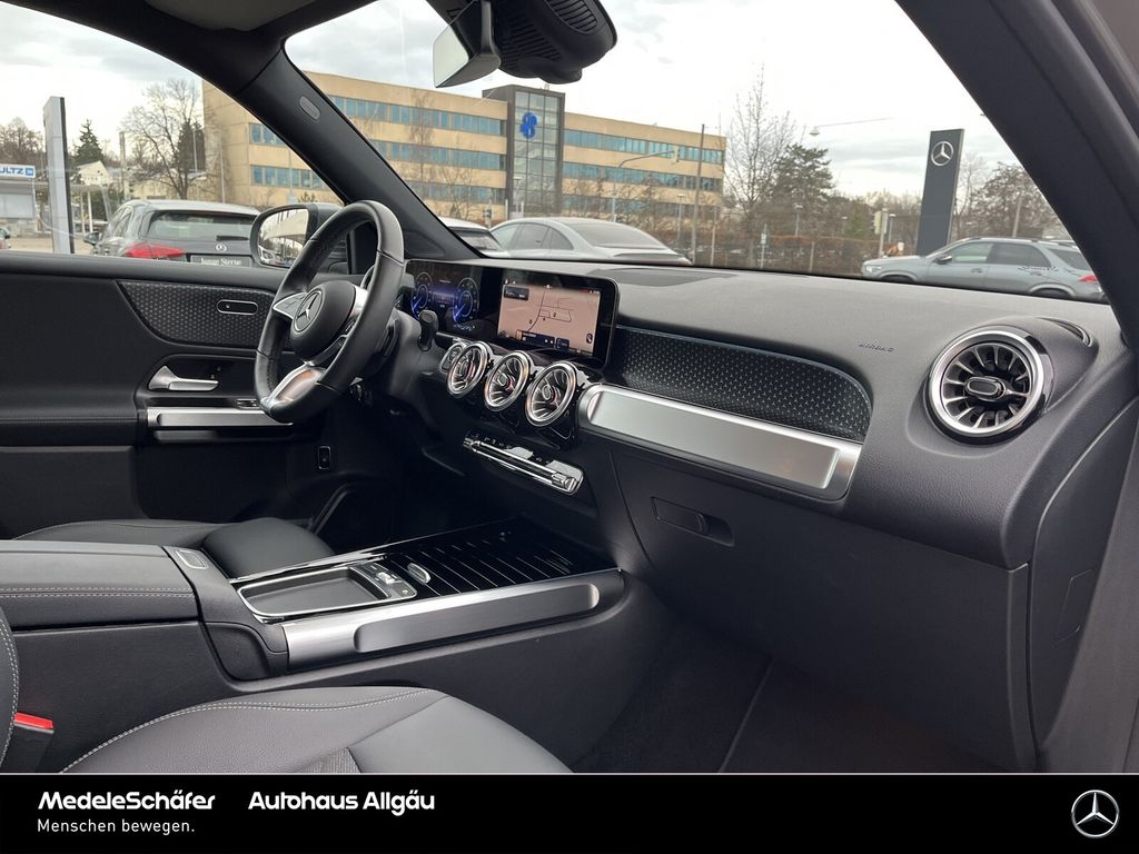 Mercedes-Benz EQB 2024