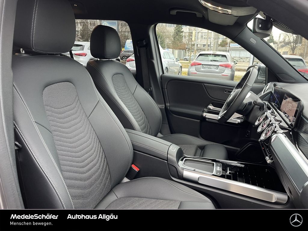 Mercedes-Benz EQB 2024