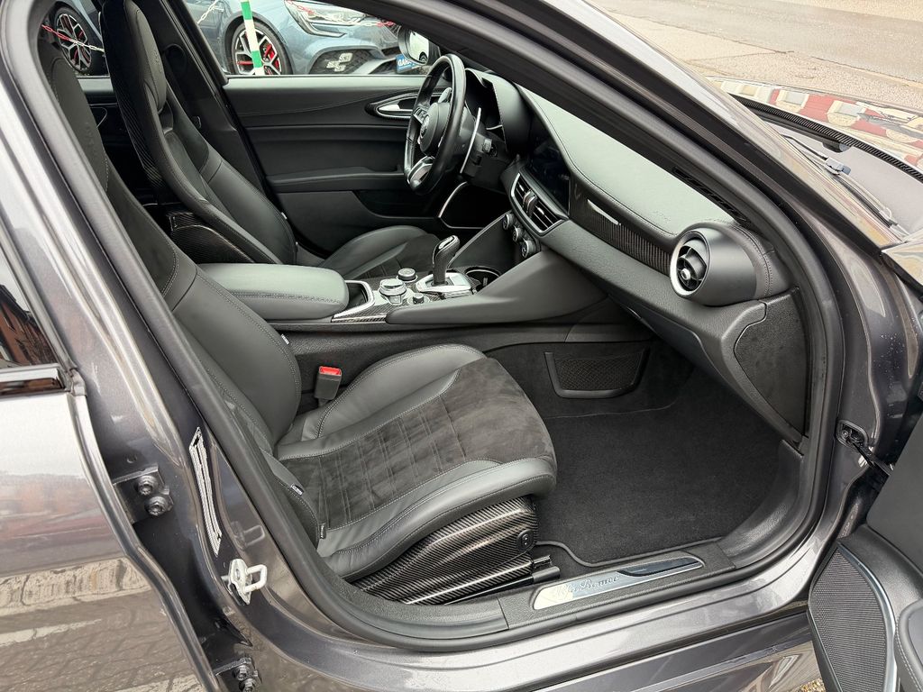Alfa Romeo Giulia 2021