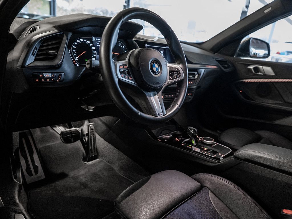 BMW 135 2021